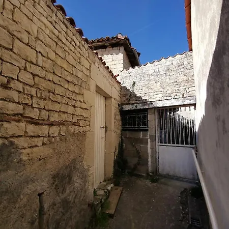 La Maison De Thomas * Saint-Amant-de-Boixe